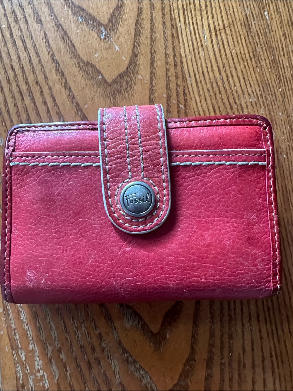 Fossil Rose Red Leather Snap Card Holder